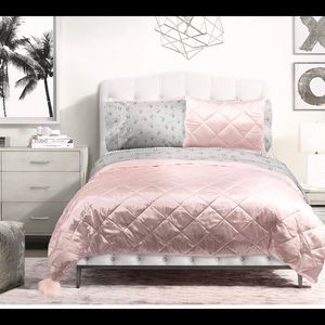 Hi 'Blush' Full/Queen Quiltie